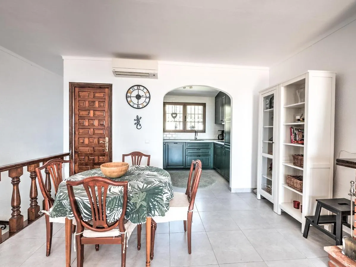 Villa Beautiful Townhouse With Two Terraces In Nerja