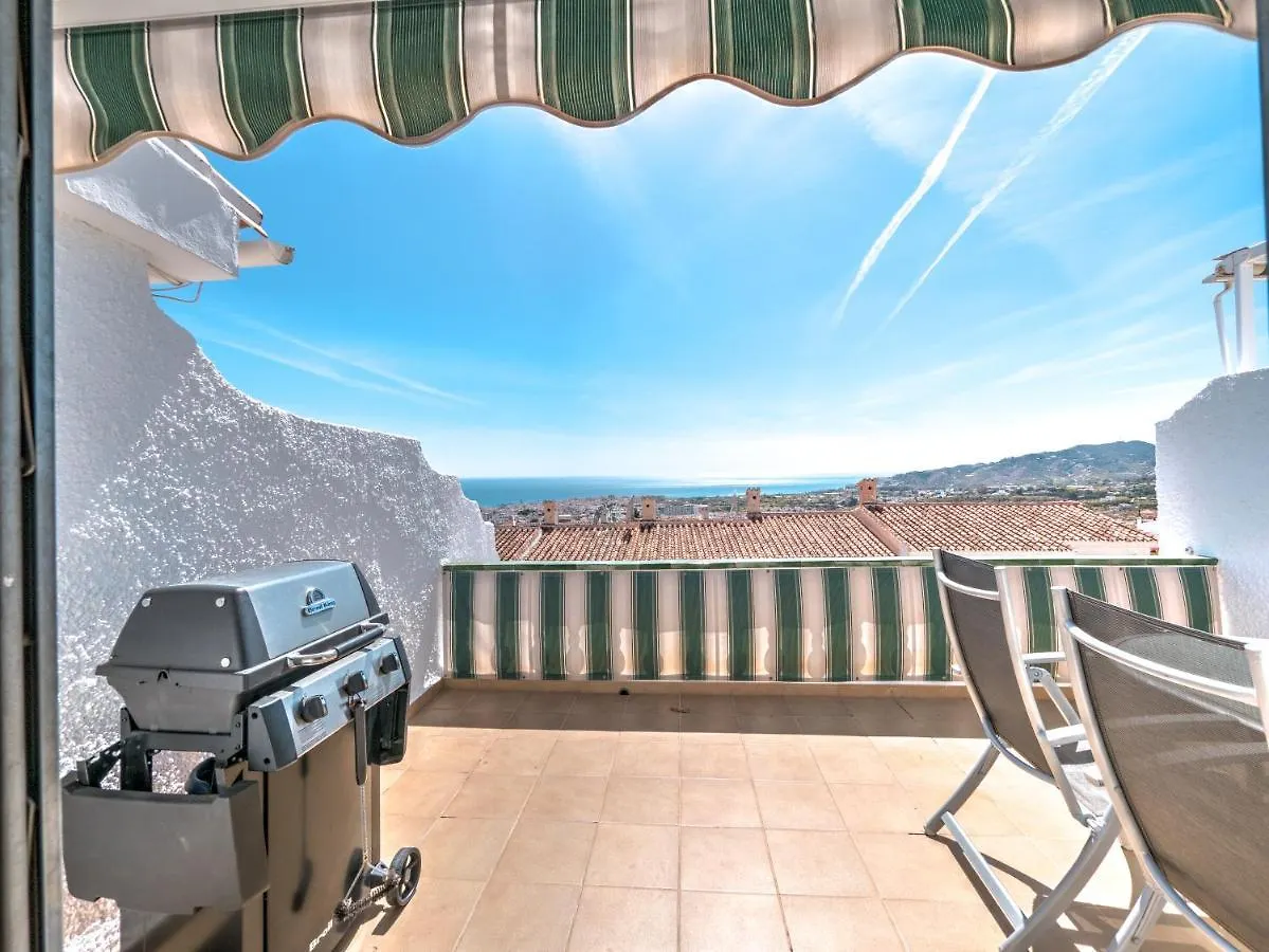 Villa Beautiful Townhouse With Two Terraces In Nerja España